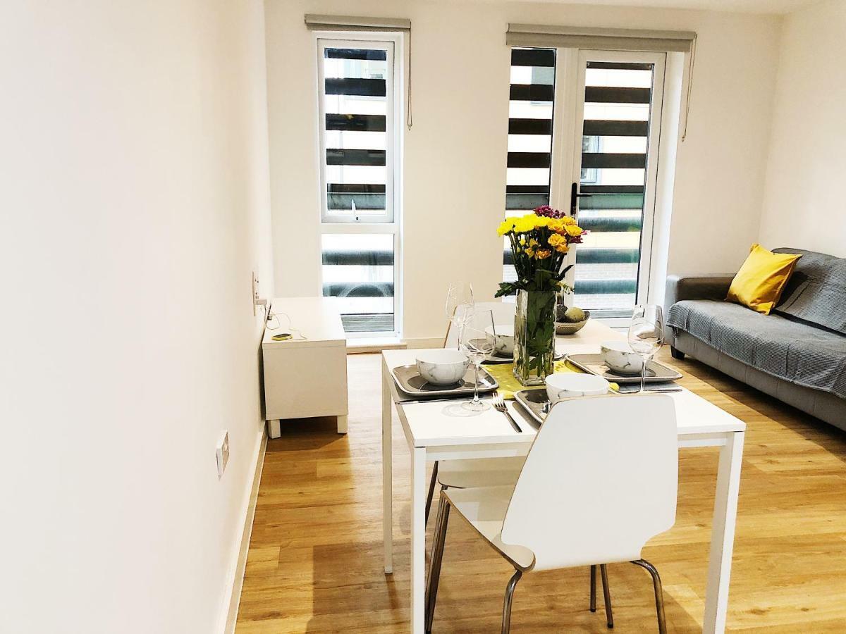 Ferienwohnung Ekhaya Three Manchester Exterior foto